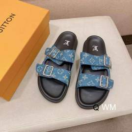 Picture of Louis Vuitton Slippers _SKULVsz38-45WM0602264